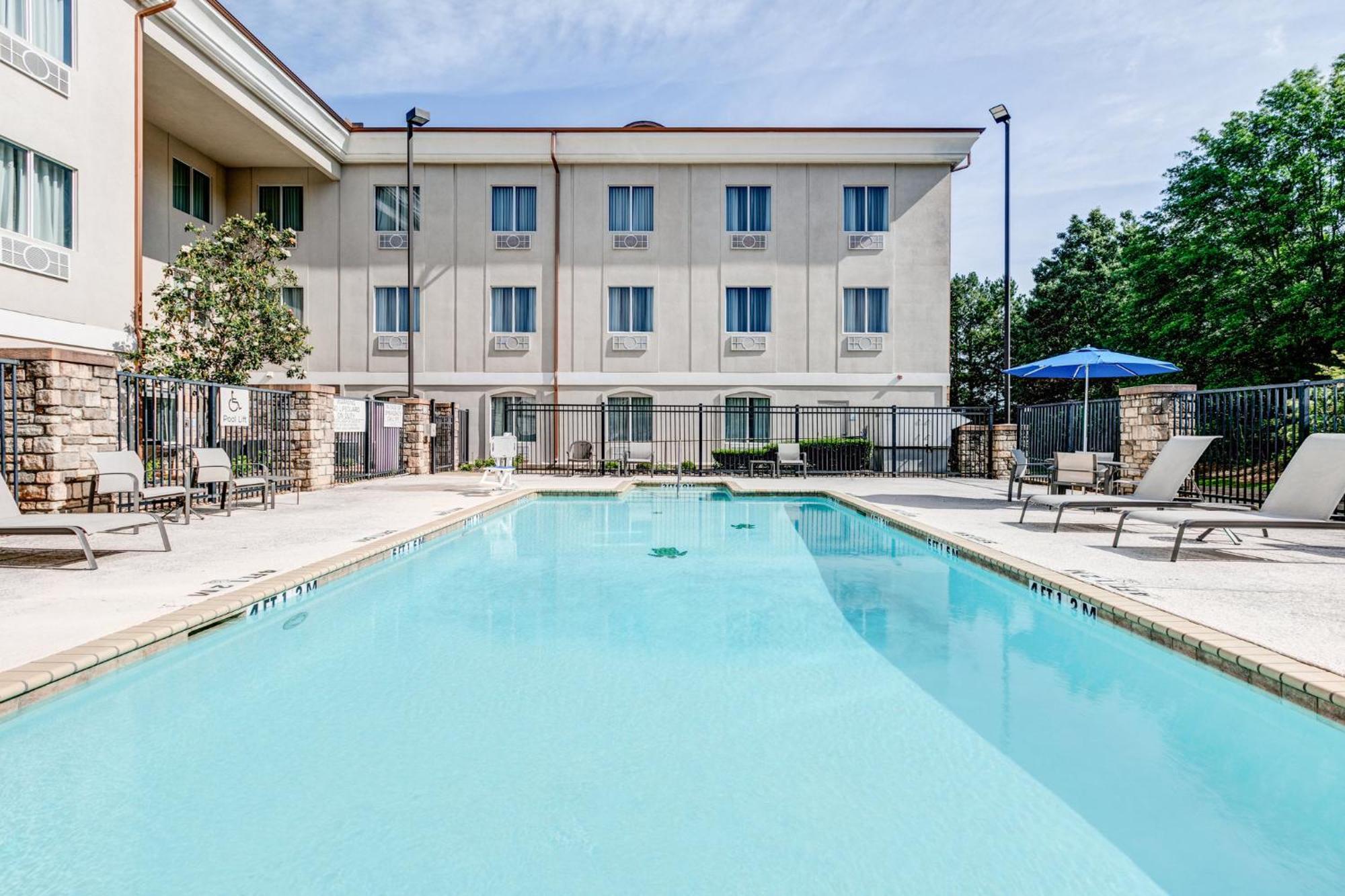 Holiday Inn Express Hotel & Suites Marshall By Ihg Luaran gambar