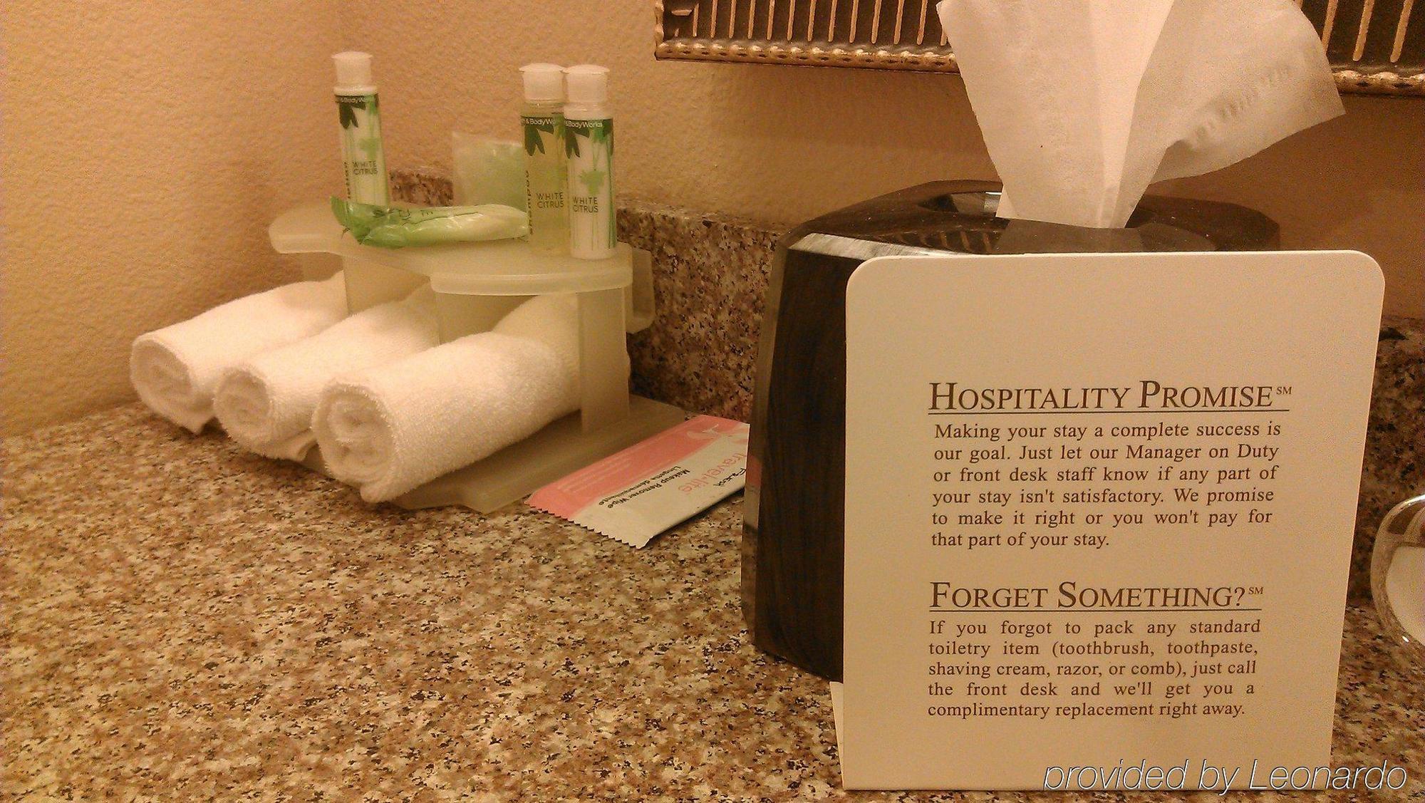 Holiday Inn Express Hotel & Suites Marshall By Ihg Luaran gambar
